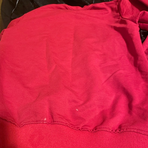 Children’s red girl sweater. - Picture 6 of 9